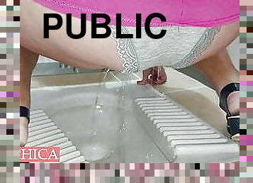 Pee &ndash; wetting my new panties in a public toilet