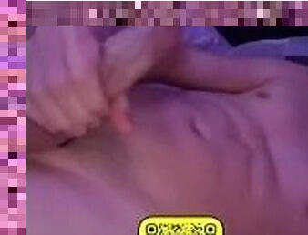 20y old boy traiding nudes on Snapchat @sixpackboy18y (only girls)
