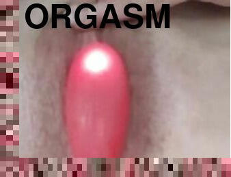 clitoride, masturbarsi, orgasmi, fichette, giocattoli, italiani