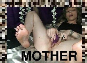 mothers footjob