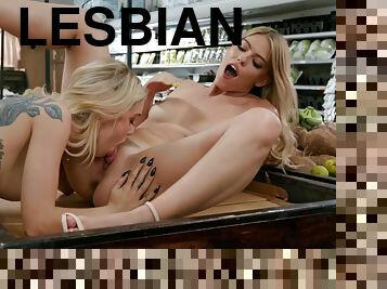 The Kinkiest Lesbian Action With With Kali Roses And Leah Lee