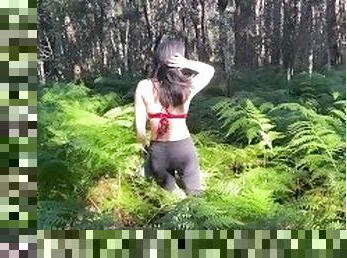 TWOSETDUET - Asian girl gives Blowjob in Australian Forest
