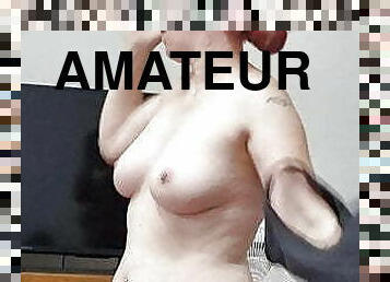 gros-nichons, maman-et-garçon, vieux, amateur, milf, maison, maman, jeune-18, britannique, naturel