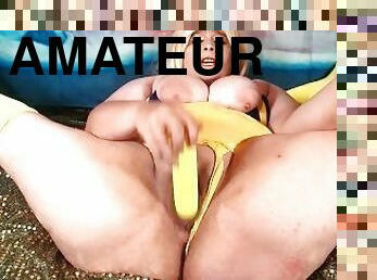 cul, gros-nichons, masturbation, orgasme, chatte-pussy, amateur, jouet, belle-femme-ronde, solo, fumer