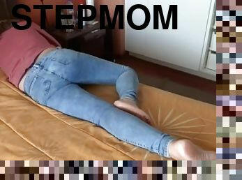 Full masturbation of beautiful stepmom, great cumshot from stepson on her ass with jean
