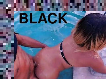 en-plein-air, amateur, ébène, pornstar, ejaculation-interne, black, couple, piscine, vagin