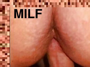 milf couldn't stop Cumming on my cock