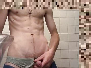 baignade, masturbation, amateur, ejaculation-sur-le-corps, gay, maison, secousses, mignonne, solo, minet