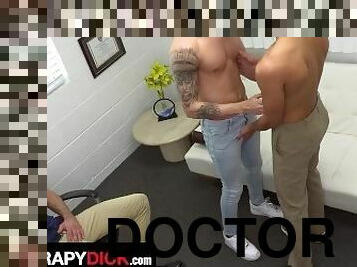 doggy-style, kontor, gammal, doktor, tonåring, gay, deepthroat, massage, ung18, äldre