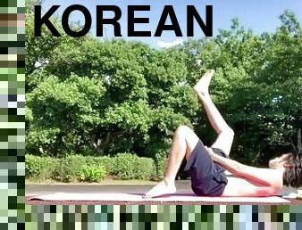 A Korean Japanese student who masturbates with a mattress in the park!?Big dick??Techno break?