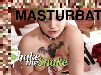 Shake The Snake - Inked Emo Play By Herself
