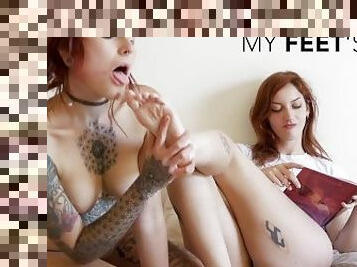 perä, lesbo-lesbian, lelu, orja, jalat, fetissi, kakistelu, dominointi, femdom