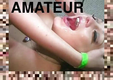 fête, pisser, amateur, fellation, ados, hardcore, cam, sexe-de-groupe, voyeur, collège