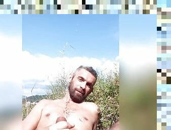 OUTDOOR JERKING OFF, CUMSHOT & PISS