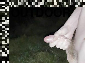 outdoor wank