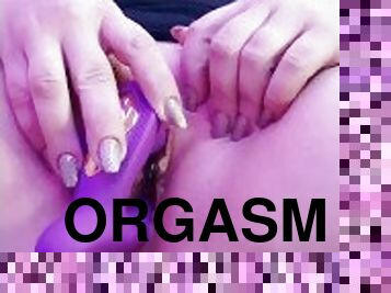 clitoris-bagian-atas-vagina-paling-sensitif, orgasme, vagina-pussy, rusia, remaja, perempuan-jalang, bersetubuh, ditindik, ketat, manis-sweet