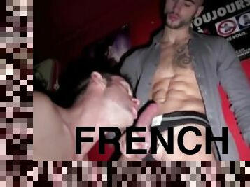 ejaculation-sur-le-corps, énorme-bite, gay, pornstar, française, musclé, tatouage, bite, dure