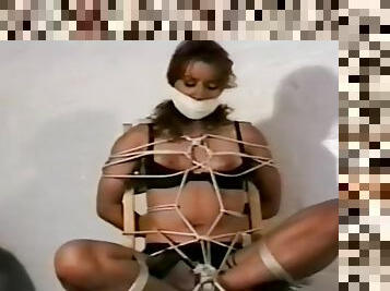 Wendie Miller Roped & Wrapped Sds-48