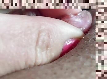 clitoris-bagian-atas-vagina-paling-sensitif, gemuk-fat, vagina-pussy, wanita-gemuk-yang-cantik, dicukur