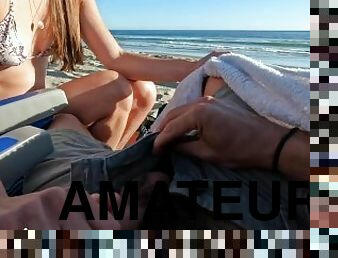 en-plein-air, public, amateur, ejaculation-sur-le-corps, latina, branlette, couple, plage, point-de-vue, fétiche