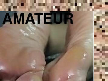 cul, amateur, ébène, énorme-bite, latina, pieds, point-de-vue, fétiche, branlette-avec-les-pieds, bite