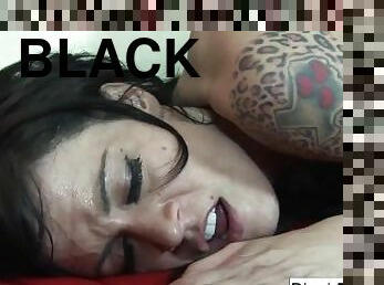 Gorgeous Babe Loves Taking On Big Black Cock