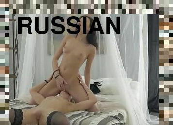 gros-nichons, chatte-pussy, russe, babes, lesbienne, jouet, doigtage, culotte, blonde, petite