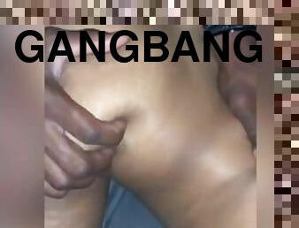 gros-nichons, amateur, ébène, énorme-bite, gangbang, black, trio, double, bite, pénétrante