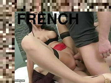 French milf ania kinski gets penetrated in both holes at once