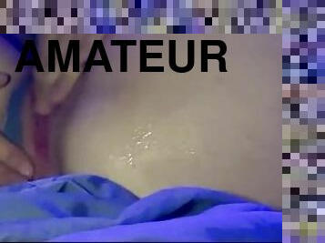 masturbare-masturbation, pasarica, tasnit, amatori, jucarie, laba, cuplu, cu-degetelul, stramta, uda