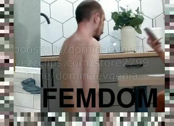 Domina Evgenia - foot fetish on the table (2 angles at the same time)