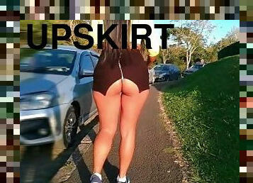 en-plein-air, public, chatte-pussy, femme, amateur, jupe-en-l’air, culotte, horny, coquine, fétiche