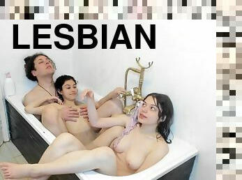 cul, baignade, lesbienne, trio, brunette, poupée