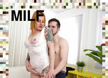 Amazing! This Rookie Will Learn A Lesson He Wont Forget With Milf Sia