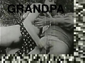 peluda, velho, na-rua, vintage, sexo-em-grupo, bochechuda, jovem18, mais-velho, avô-grandpa, velho-e-jovem