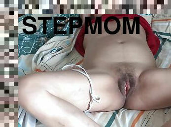 Beautiful Stepmoms Big Hairy Pussy After Fucking Her And Filling Her With Cum