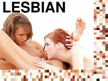 orgazm, lesbijskie, masaż, rude, całowanie, napalona, obcisłe, brunetka