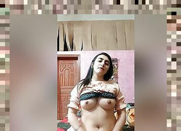 Today Exclusive -horny Paki Girl Shows Her Boobs And Pussy Part 1