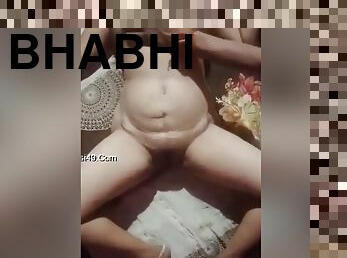 Today Exclusive- Desi Bhabhi Showing Her Nude Body