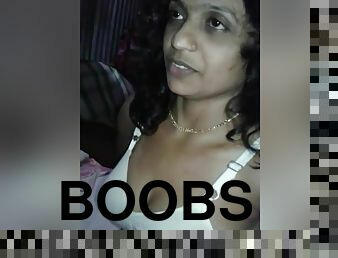 Today Exclusive- Desi Boudi Boobs Sucking And Handjob