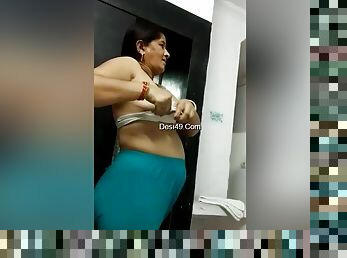 Indian Paid Randi Wearing Cloths After Fucking