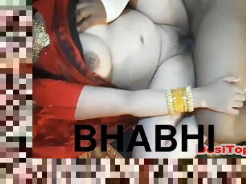 Dehati Village Bhabhi Spreads Legs For Her Lusty Devarji