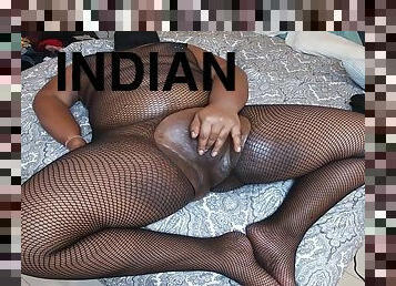 chatte-pussy, amateur, indien, belle-femme-ronde, joufflue, doigtage, bas, lingerie, solo, brunette