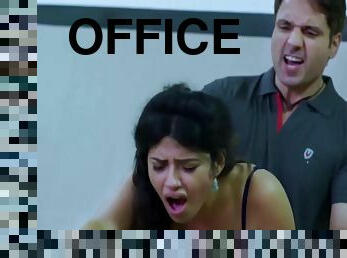 Sex With Girlfriend In Office