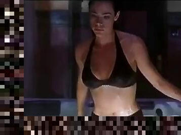 Denise Richards in Valentine