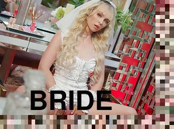 Young bride Lilly Bell masturbates before wedding