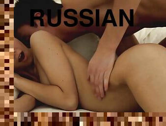 russo, anal, chupanços, tiro-ao-alvo, pénis-grande, adolescente, hardcore, estrela-porno, primeira-vez, jovem18