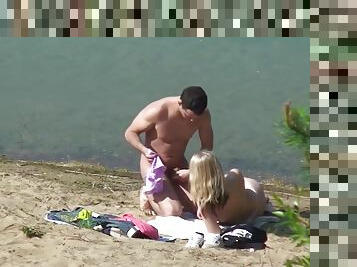 Blonde Babe Got Fucked On The Beach And Was Caught On Tape While Doing It