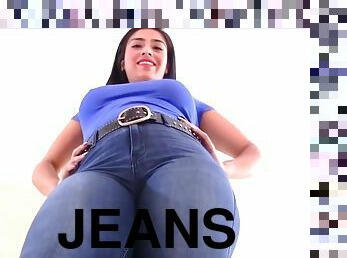 woman in jeans - elle alexandra