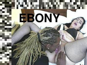 tetas-grandes, mamá-y-chico, coño-pussy, anal, mamada, negra-ebony, polla-enorme, interracial, casero, mamá